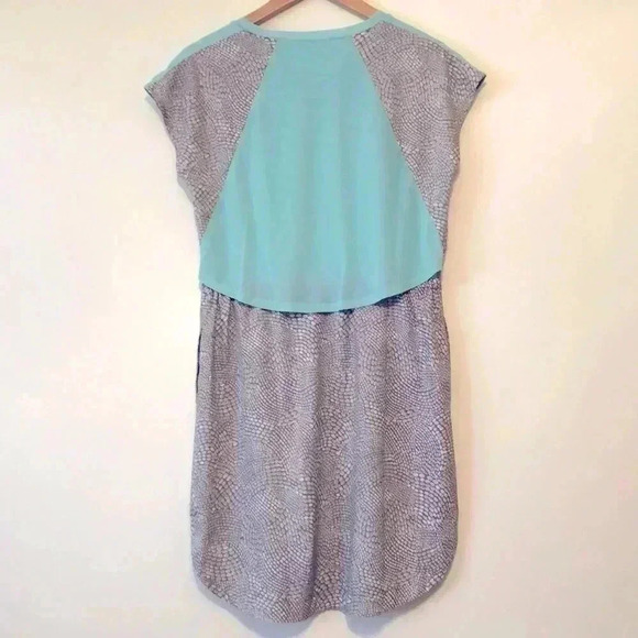 TITLE NINE Nimblene Grey Aqua Athleisure Shirt Dress - Picture 2 of 7